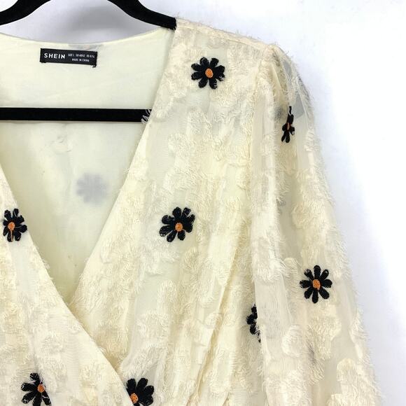 Shein A-Line Long Sleeve Dress Womens Size Large Cream Floral Print Textured - Picture 3 of 6
